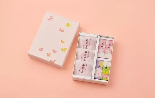 とらやの内祝い、熨斗(のし)や手提げ袋はどうする?